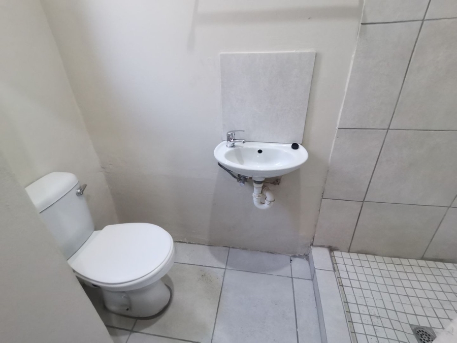 To Let 1 Bedroom Property for Rent in Port Elizabeth Central Eastern Cape